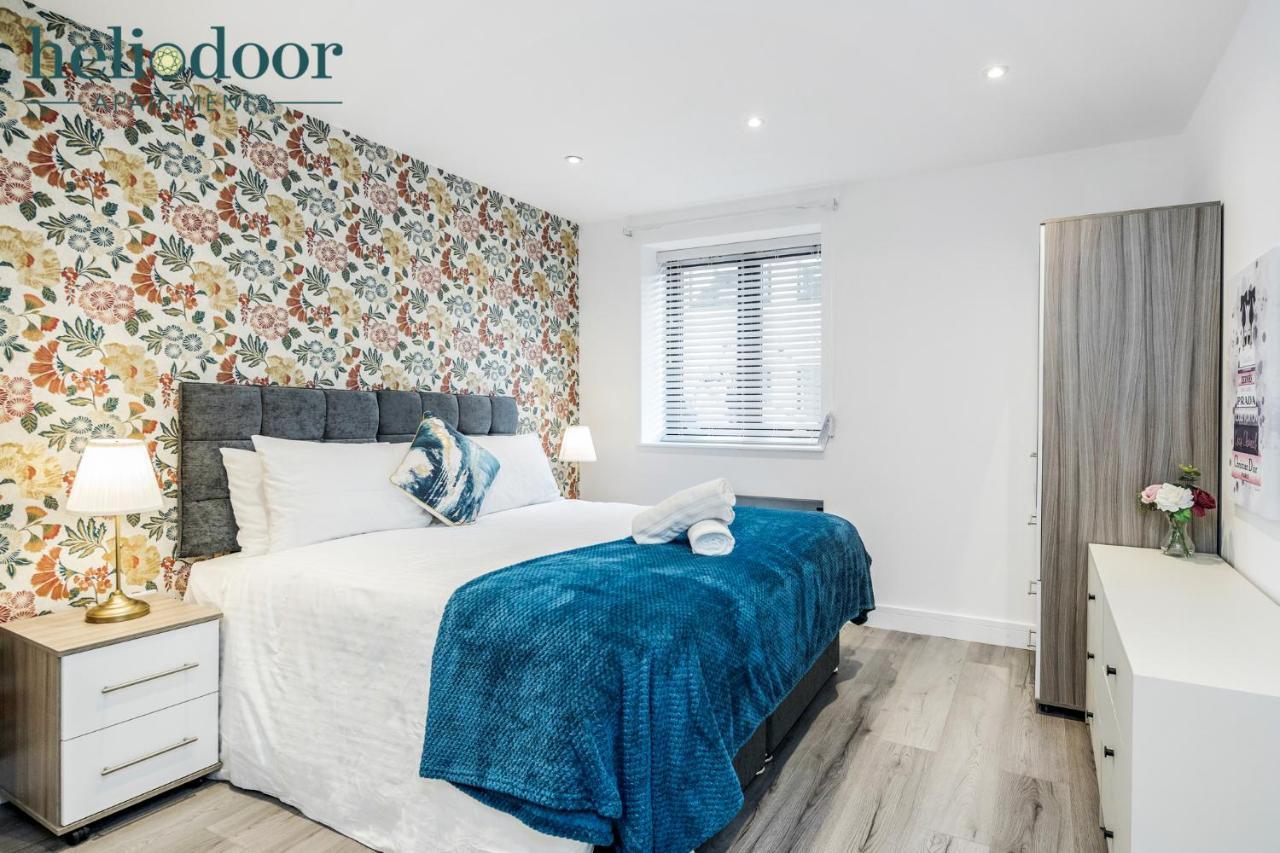 Milton Keynes Apartments, Sleeps Up To 5, Free Parking, Free Wifi & Movies, 7 Mins Drive To Milton Keynes Central Station For Direct Trains To London & The North Экстерьер фото