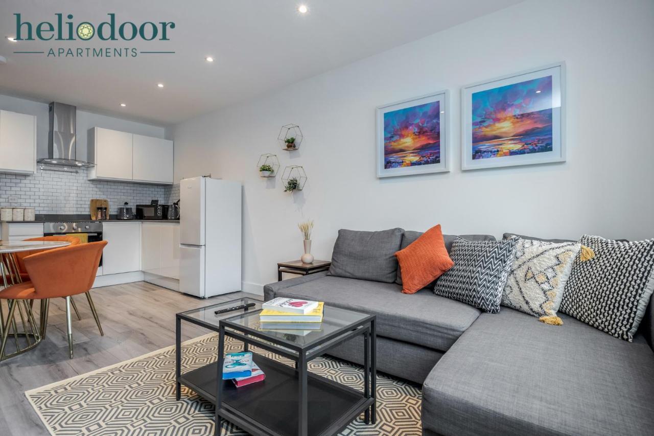 Milton Keynes Apartments, Sleeps Up To 5, Free Parking, Free Wifi & Movies, 7 Mins Drive To Milton Keynes Central Station For Direct Trains To London & The North Экстерьер фото
