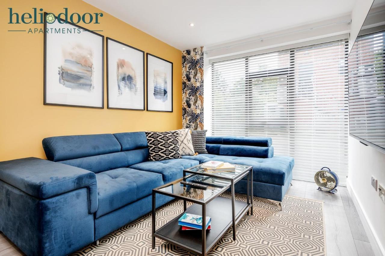 Milton Keynes Apartments, Sleeps Up To 5, Free Parking, Free Wifi & Movies, 7 Mins Drive To Milton Keynes Central Station For Direct Trains To London & The North Экстерьер фото