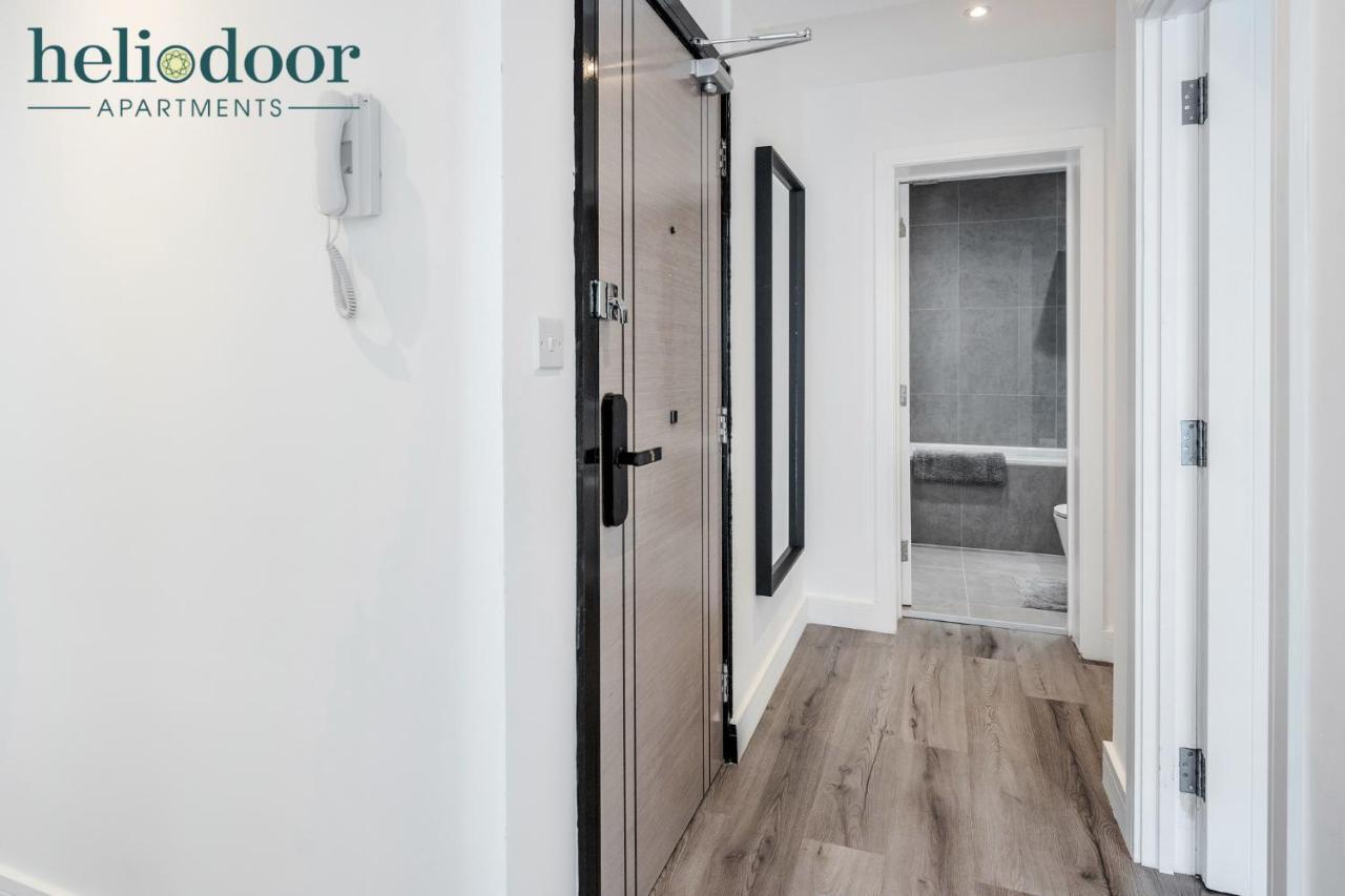 Milton Keynes Apartments, Sleeps Up To 5, Free Parking, Free Wifi & Movies, 7 Mins Drive To Milton Keynes Central Station For Direct Trains To London & The North Экстерьер фото