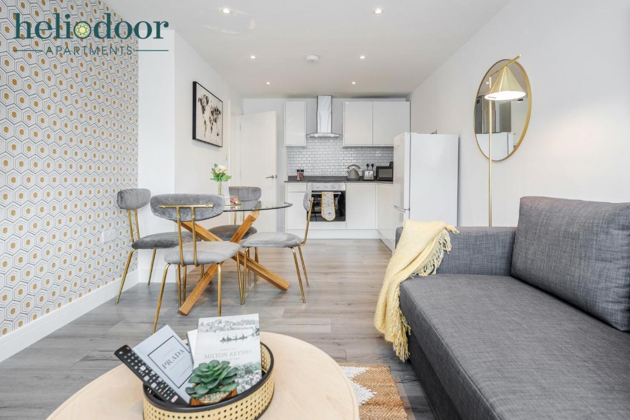 Milton Keynes Apartments, Sleeps Up To 5, Free Parking, Free Wifi & Movies, 7 Mins Drive To Milton Keynes Central Station For Direct Trains To London & The North Экстерьер фото